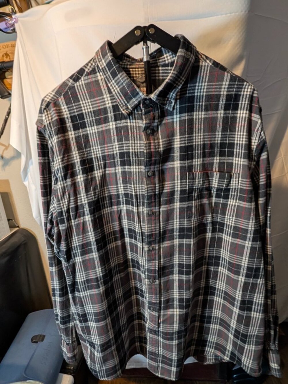 Merona Size XXL Men's Long Sleeve Red Blue Plaid Flannel Button Down Shirt